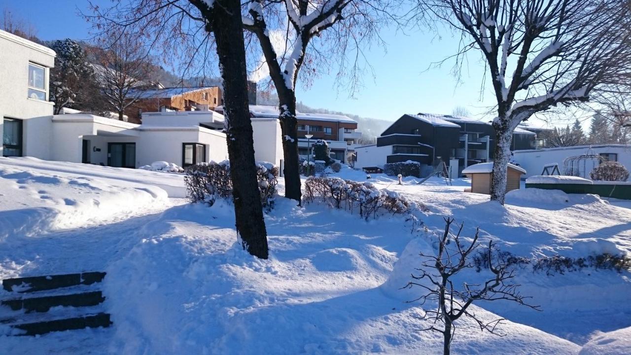 Apartment Mit Terrasse Im Alpinen Stil