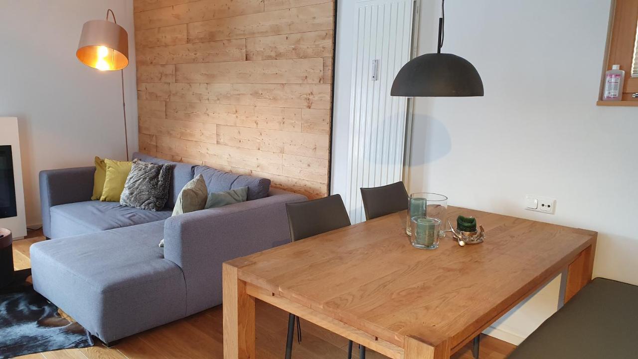 Mit Terrasse Im Alpinen Stil Apartment